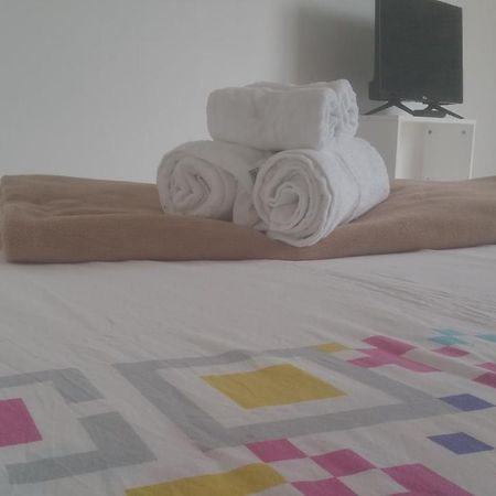 Rond Point Studio Cosy Et Central Avec Balcon Saint-Etienne  Zewnętrze zdjęcie